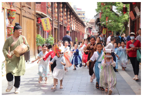 “情暖端午 童心筑梦”亲子研学活动